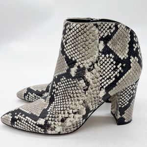 Marc Fisher Womens Unno Snakeskin Embossed Heeled Ankle Boots Size 8 Pointed Toe